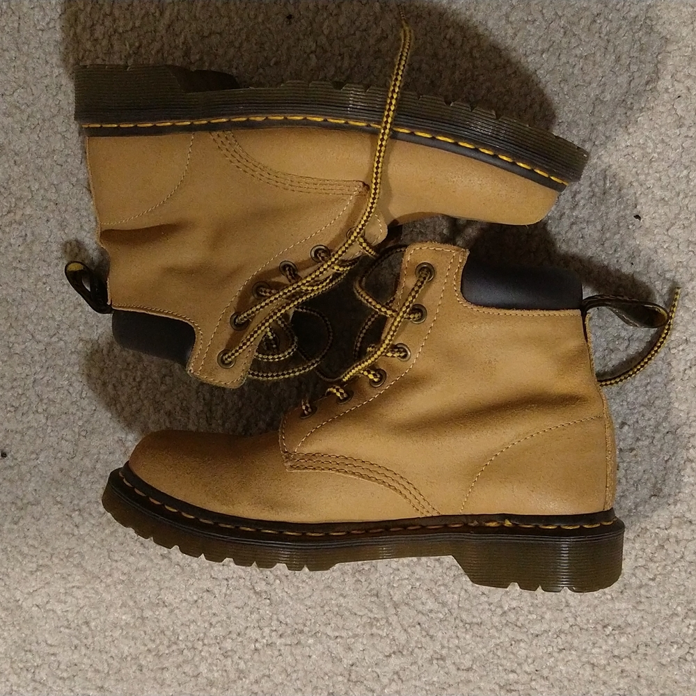 Dr Martens 939 6 eye Hiker boots